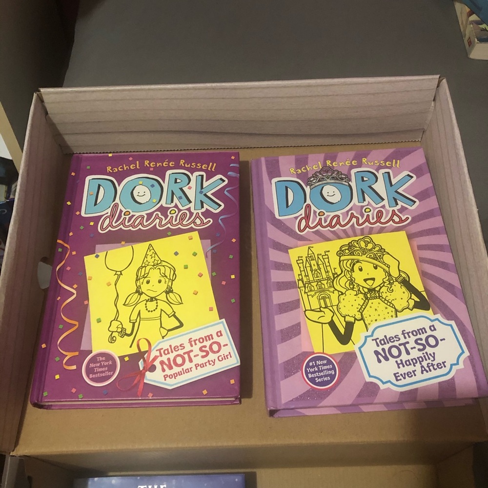 Dork Diaries book bundle(#2 and #8)